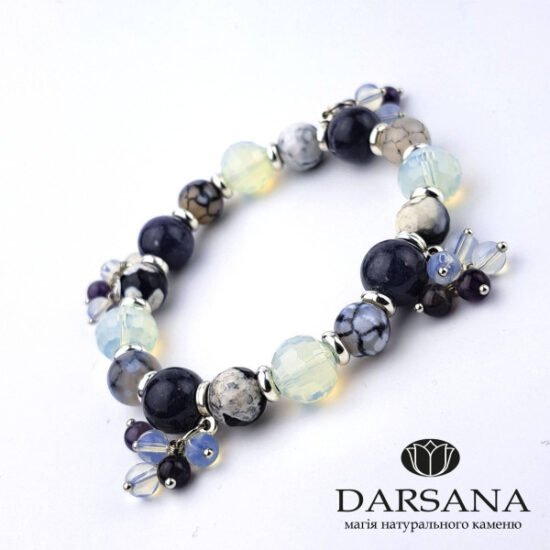 Місячний камінь: магічні властивості та як його вибрати | Битва ...