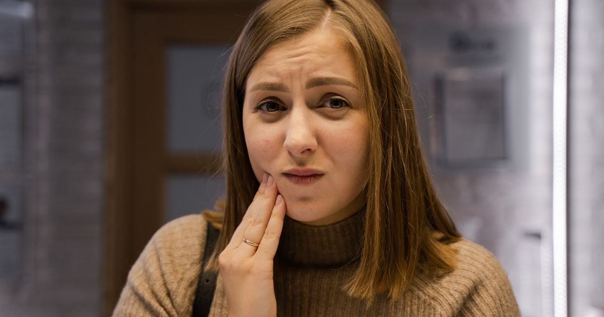 Як позбутися зубного болю в домашніх умовах: понад 30 народних ...