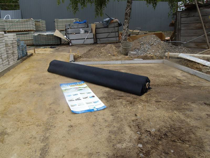 Геотекстиль під тротуарну плитку та бруківку » Damet