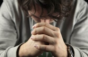 Молитви матері за вагітну дочку: здоров’я та благополуччя дитини