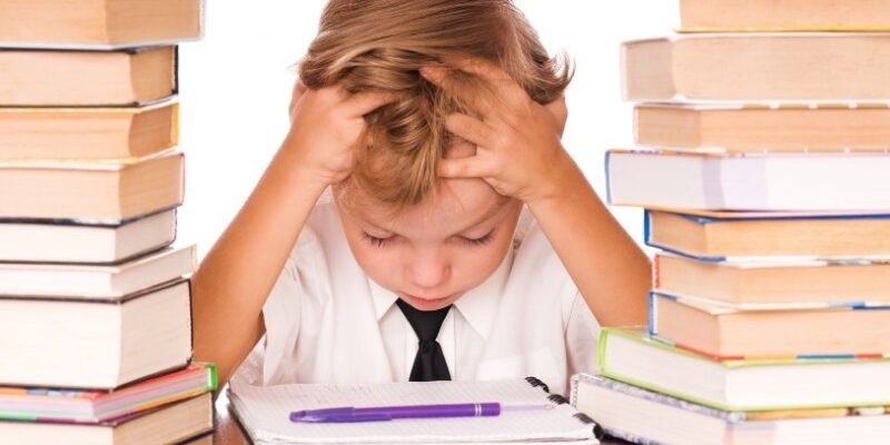 Звертання до імені Юрій: правила, відмінювання та приклади використання