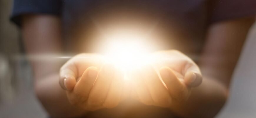 Цитати та влучні вислови українською про добро і людяність у житті