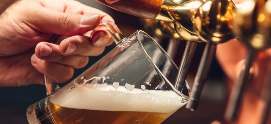 Чому Крафтове Пиво Переважає Мас-Маркет: Відмова Від Звичайного Пива