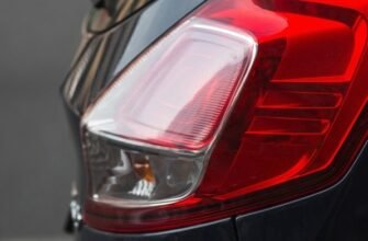 Чому важлива справність задніх ліхтарів: безпека та штрафи на дорозі