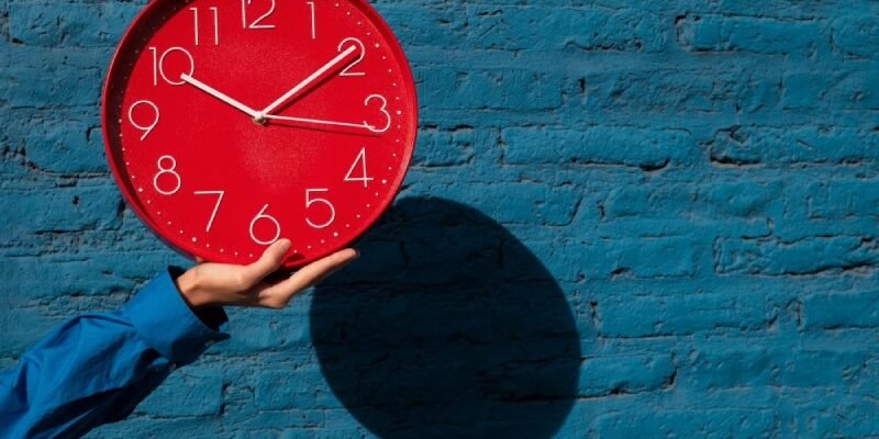 Що означає 07:07 на годиннику: ангельська нумерологія та її символіка