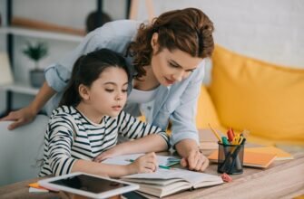 Правильне відмінювання назв “Дніпро” та “Дніпре”: докладний гайд