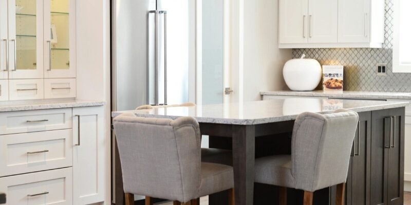 Компактні та функціональні кухонні меблі: поради для вдалого вибору