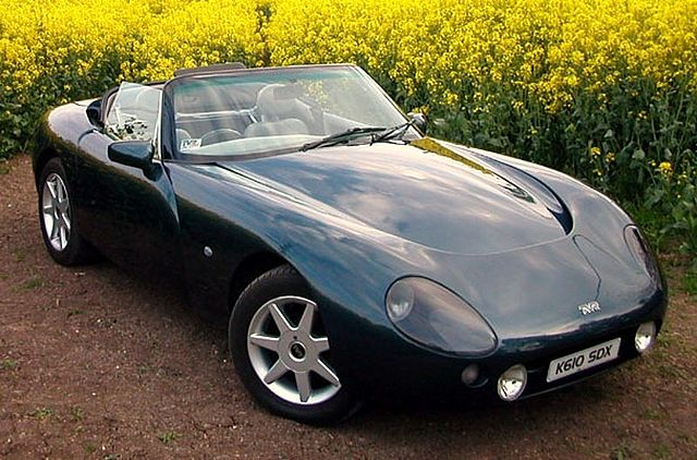 TVR автомобіль