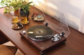 Вінілові платівки: як музика на дотик повернулася у моду і стала культовою