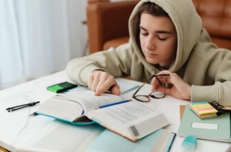 Новий правопис прислівника “хоч-не-хоч”: як правильно писати у 2023?