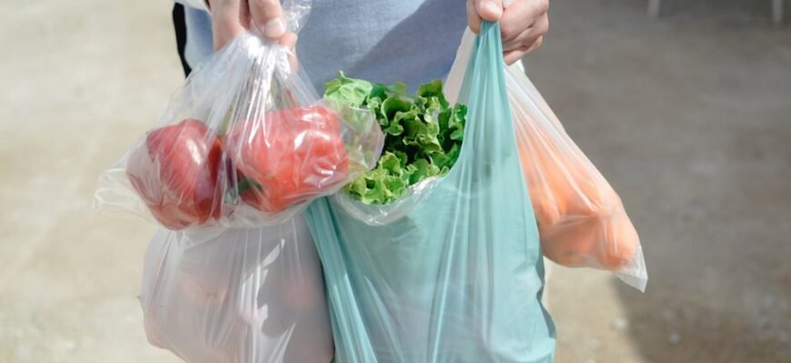 Зручність пакетів-“майка”: чому вони залишаються лідерами для покупок