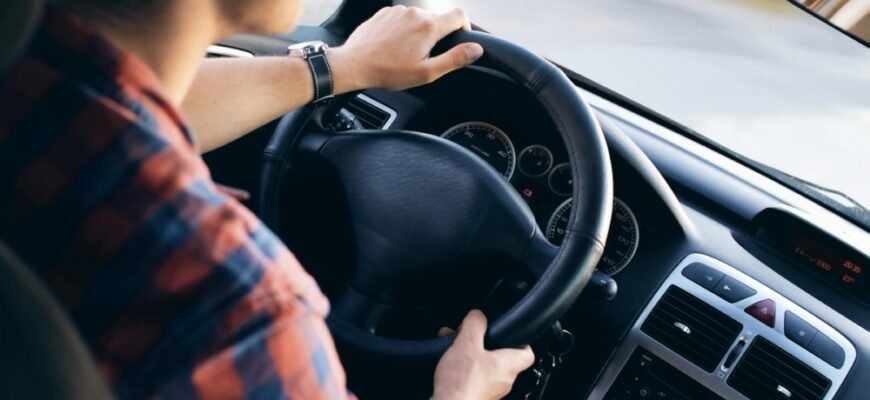 Топ-10 автомобільних марок на літеру Т: огляд популярних моделей