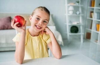 Віршики про яблука для дітей: веселі рими і цікаві історії