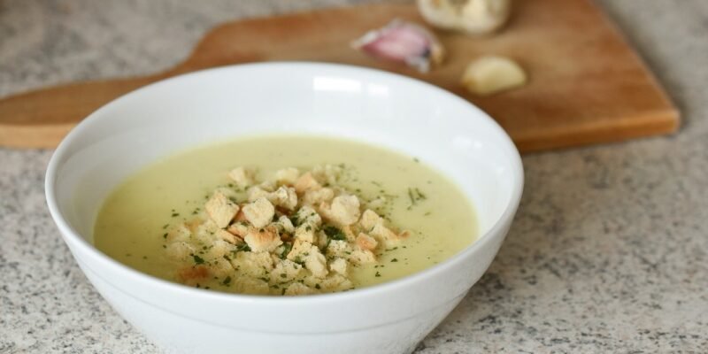 Як приготувати ідеальний сирний суп: 5 простих та смачних рецептів