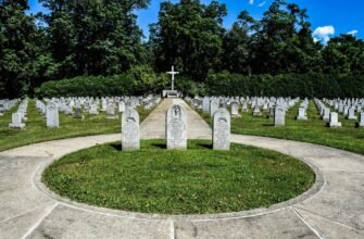 “Рекомендації з вибору гранітної плити для пам’ятника без обладнання”