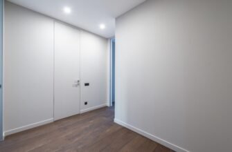 Встановлення дверей прихованого монтажу: Рішення від Маркет Двері