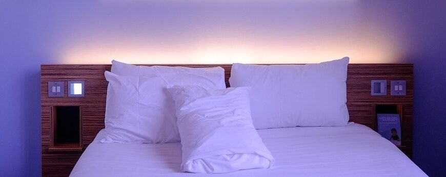 Як обрати якісну постільну білизну для готелів: поради та рекомендації