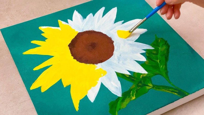 Намальований соняшник