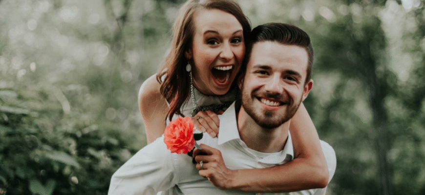 Оригінальні та кумедні компліменти дівчині: 40 ідей для натхнення