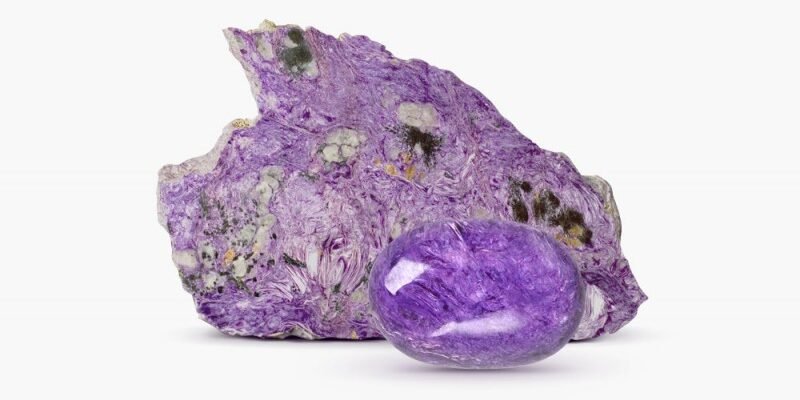 Чароїт: Властивості Каменю, Магічні Особливості та Використання