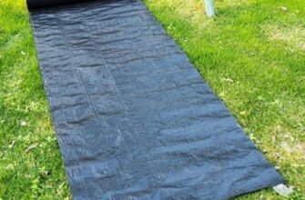 Чорна плівка для боротьби з бур’янами: ефективність та застосування