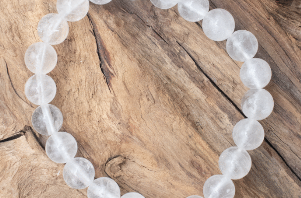 Гірський кришталь: магічні властивості та їх вплив на життя людини