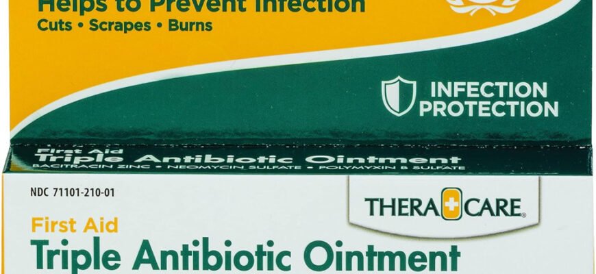 Triple Antibiotic Ointment: Від яких проблем зі шкірою допомагає?