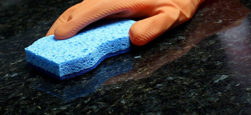 Як ефективно почистити пам’ятник від моху: покрокова інструкція