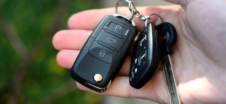 Як швидко знайти загублений ключ від машини: поради та методи